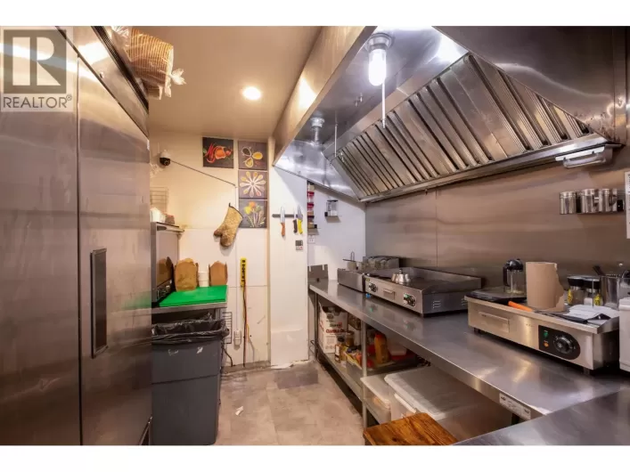 1107 DAVIE STREET, Vancouver