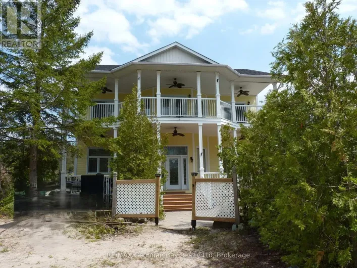 1107 TINY BEACHES ROAD S, Tiny