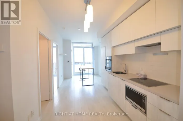 1109 - 8 EGLINTON AVENUE E, Toronto