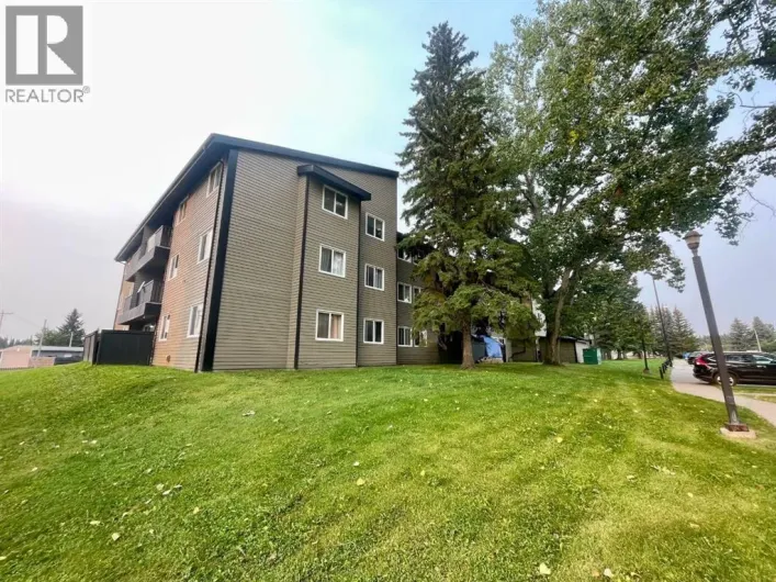 #110B, 5611 9 Avenue, Edson