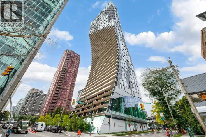 110X 1568 ALBERNI STREET, Vancouver