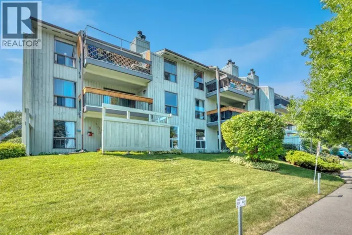 111, 10120 Brookpark Boulevard SW, Calgary