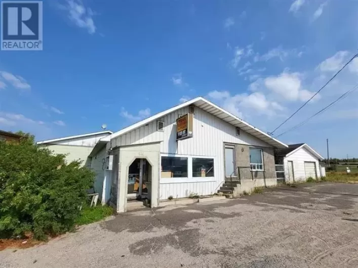 111 & 113 York ST, Longlac