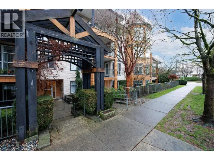 111 12207 224 STREET, Maple Ridge