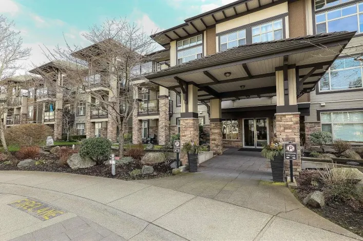 111 15185 36 AVENUE, Surrey