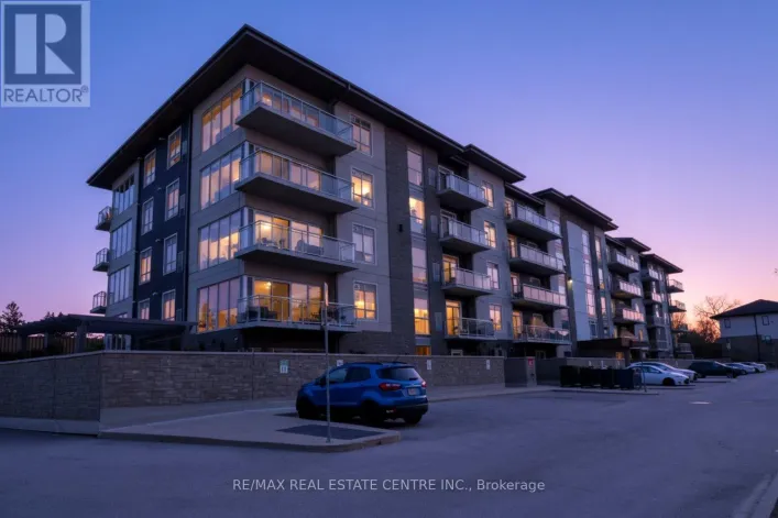 111 - 16 MARKLE CRESCENT, Hamilton