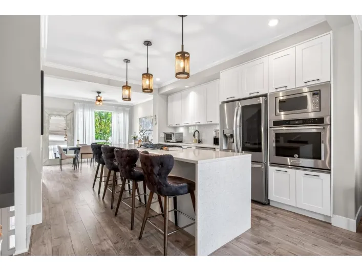 111 16488 64TH AVENUE, Surrey