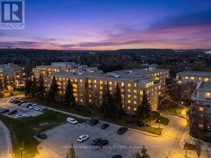 111 - 2502 RUTHERFORD ROAD, Vaughan