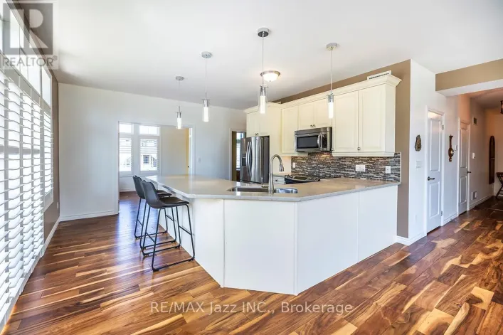 111 - 29 LAKEWOOD CRESCENT, Kawartha Lakes