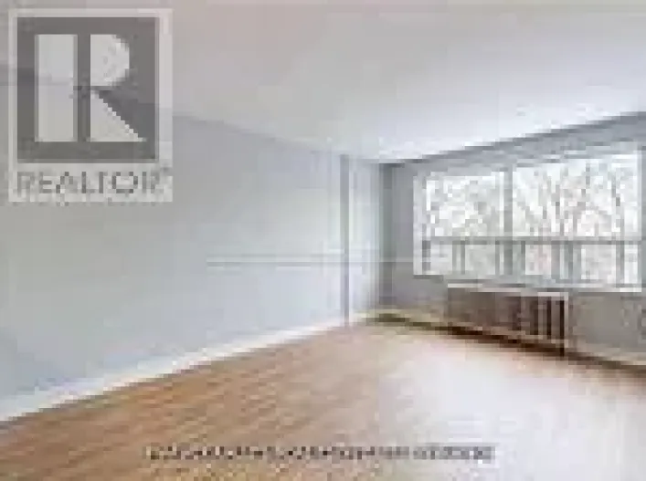 111 - 31 CLEARVIEW HEIGHTS, Toronto