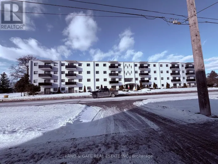 111 - 330 GIBB STREET, Oshawa