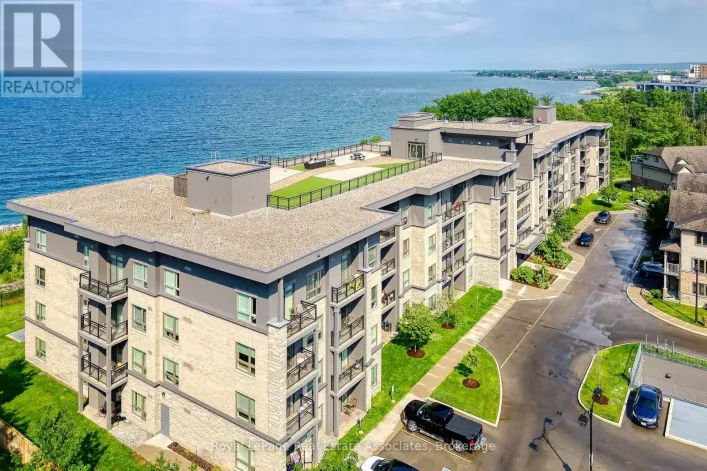 111 - 35 SOUTHSHORE CRESCENT, Hamilton