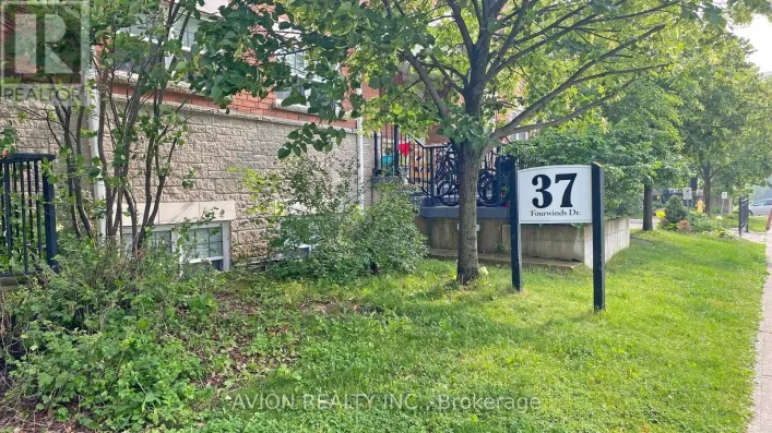 111 - 37 FOUR WINDS DRIVE, Toronto
