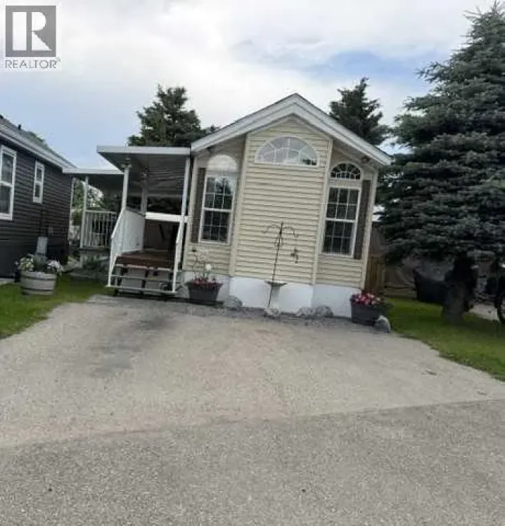 111, 370165 79 Street E, Rural Foothills County
