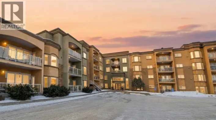 111, 5300 48 Street, Red Deer