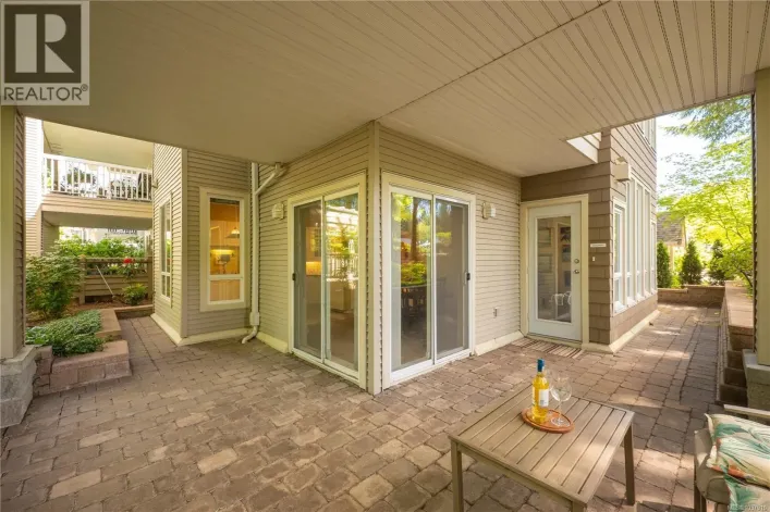 111 5685 Edgewater Lane, Nanaimo