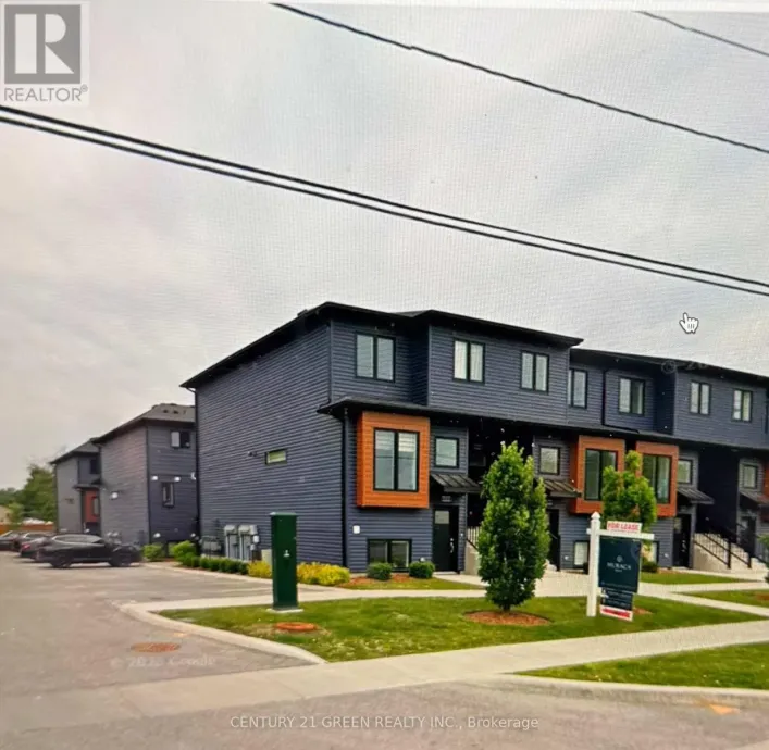 111 - 781 CLARE AVENUE, Welland