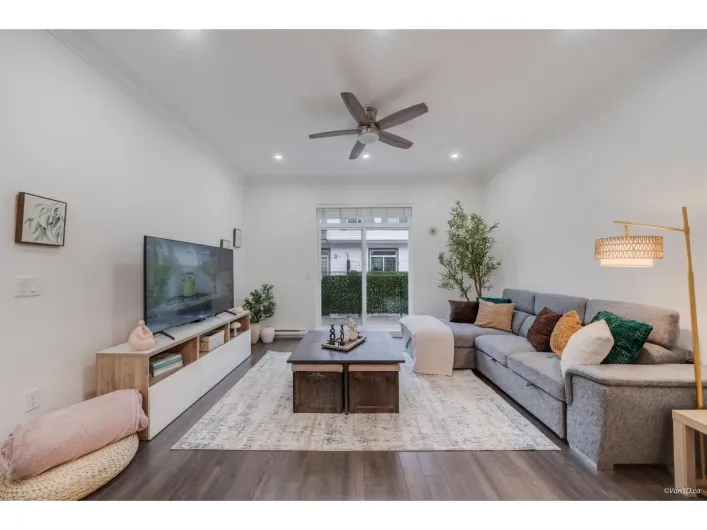 111 8168 136A AVENUE, Surrey