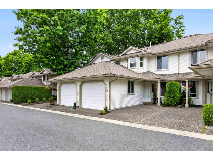 111 9045 WALNUT GROVE DRIVE, Langley