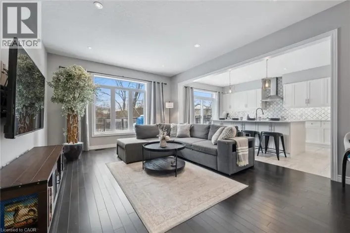 111 AMBROUS Crescent, Guelph