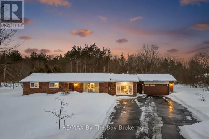 111 BALM BEACH ROAD E, Tiny