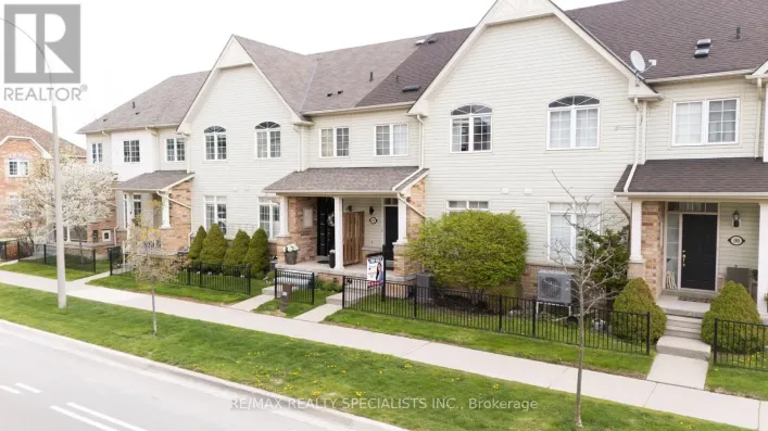 111 CIVIC CENTRE DRIVE, Whitby
