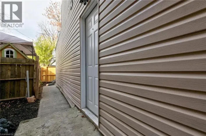 111 GIBSON Avenue Unit# A, Hamilton
