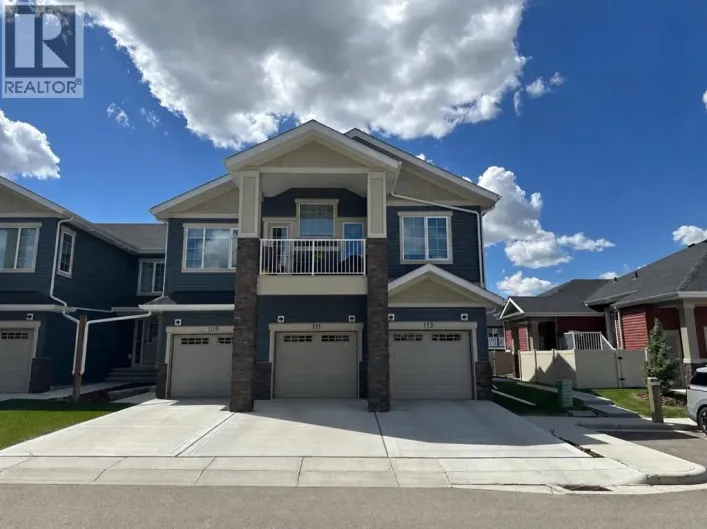 111 Golden Crescent, Red Deer