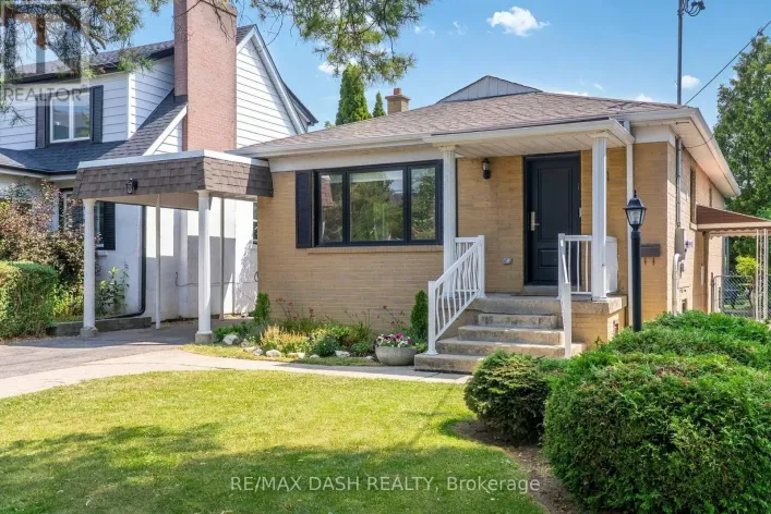 111 GORMAN PARK ROAD, Toronto