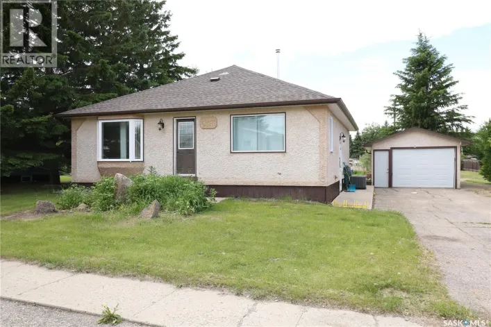 House for sale: 111 Henderson STREET, Grayson