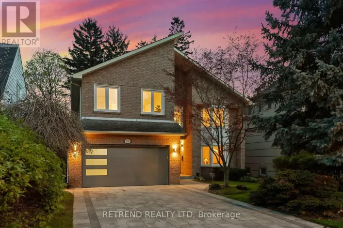 111 HILLCREST AVENUE, Toronto