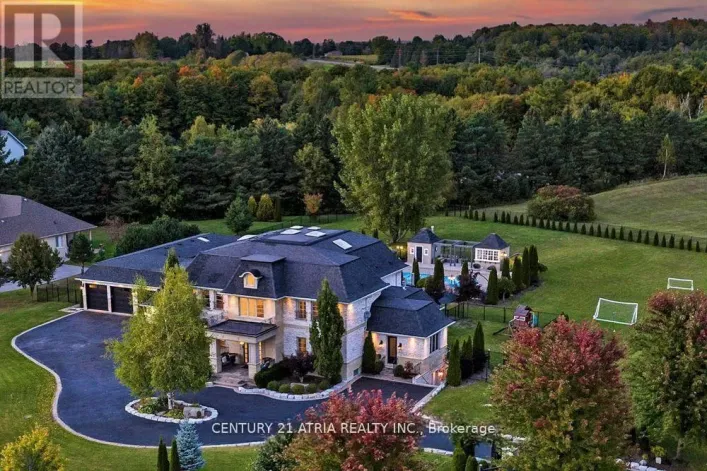 111 LAKE WOODS DRIVE, Whitchurch-Stouffville