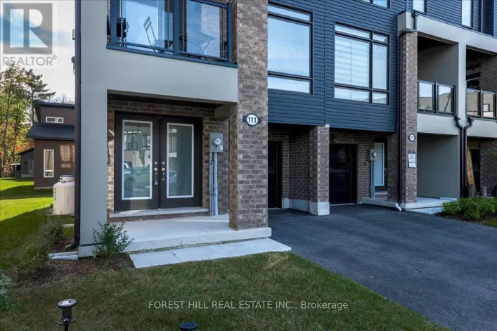 111 MARINA VILLAGE DRIVE, Georgian Bay