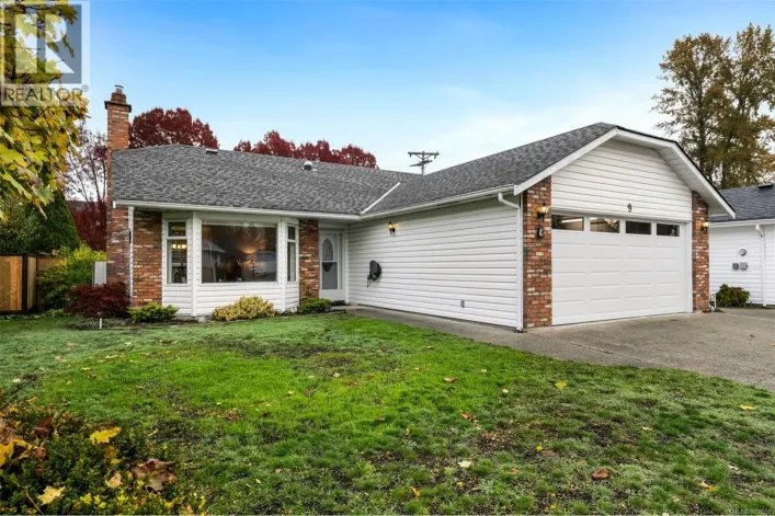 111 McKinstry Rd, Duncan