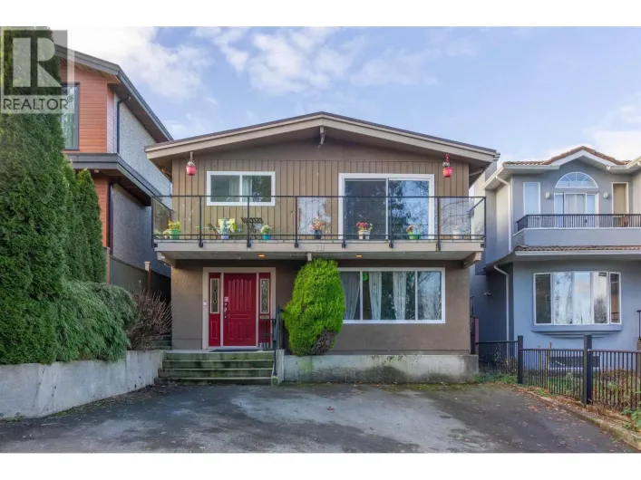 111 N FELL AVENUE, Burnaby