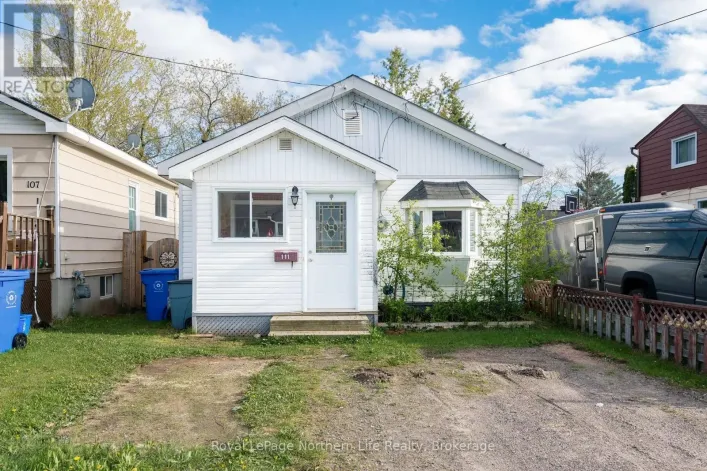 111 NORWOOD AVENUE, North Bay