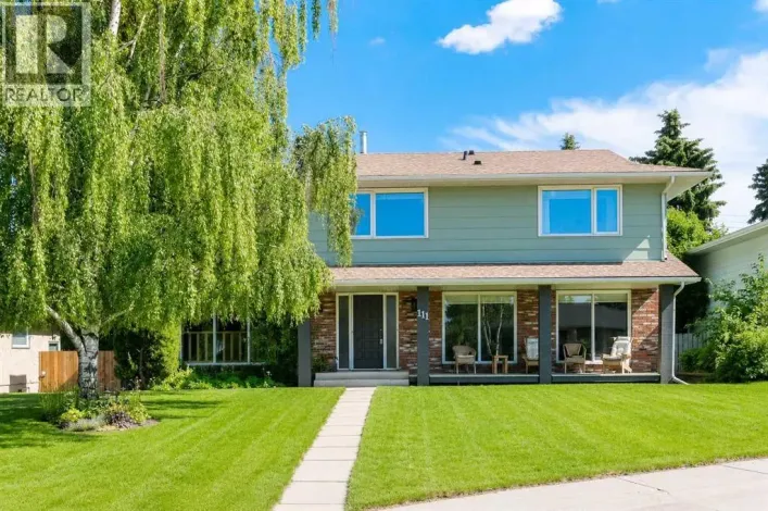 111 Parkglen Place SE, Calgary