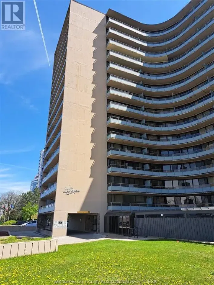 111 RIVERSIDE DRIVE East Unit# 808, Windsor