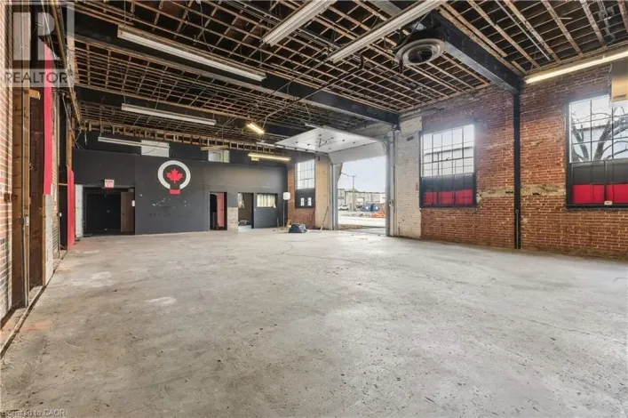 111 SHERWOOD Drive Unit# 45, Brantford