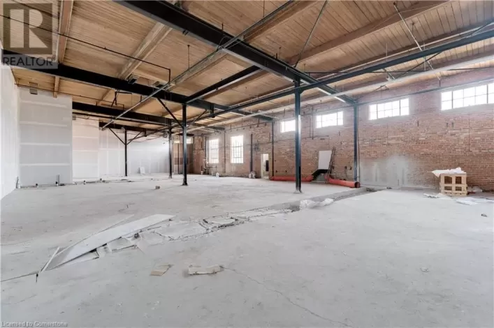 111 SHERWOOD Drive Unit# 8, Brantford