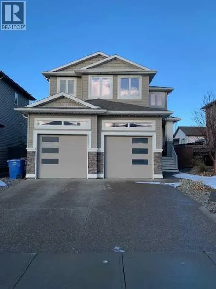 111 Tartan Circle W, Lethbridge