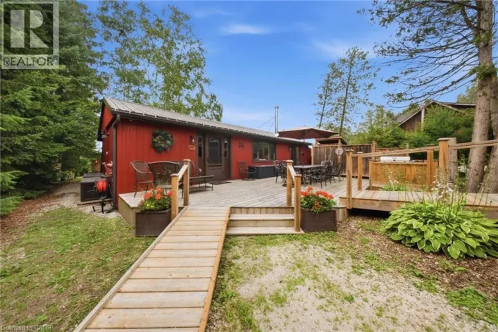111 WILSON Drive, Georgian Bluffs