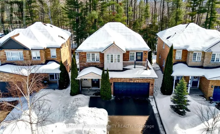 111 WORTHINGTON AVENUE, Richmond Hill