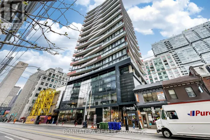 Apartment for sale: 1110 - 215 QUEEN STREET W, Toronto