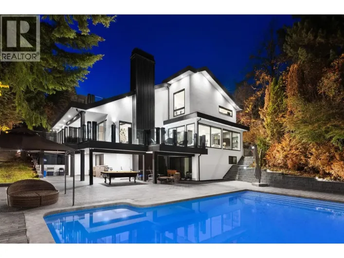 1110 HILLSIDE ROAD, West Vancouver