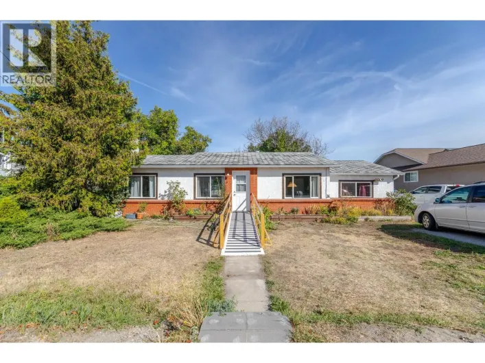 11106 PRAIRIE VALLEY Road, Summerland