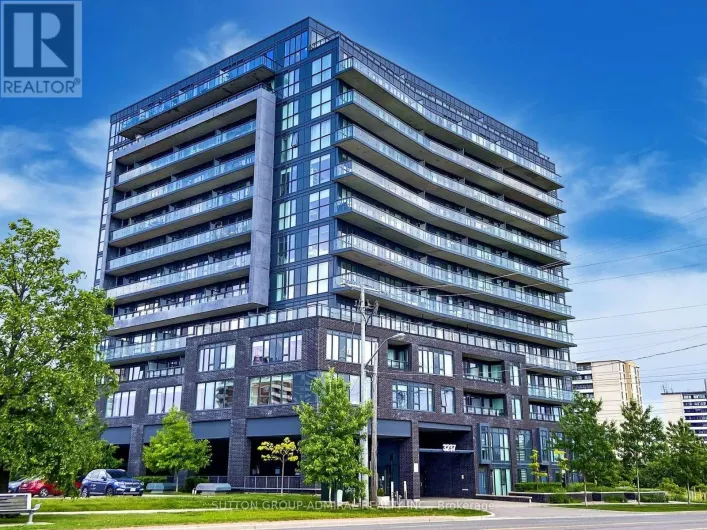 1111 - 3237 BAYVIEW AVENUE, Toronto