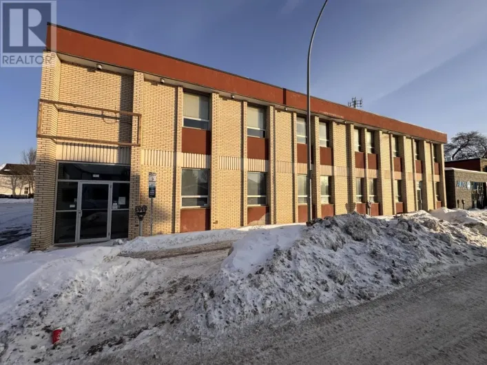 1111 Victoria Ave. E., Thunder Bay