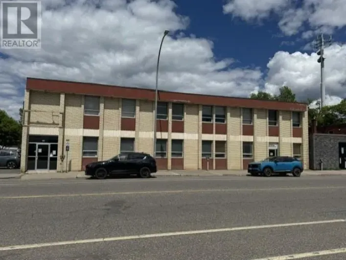1111 Victoria Ave E, Thunder Bay