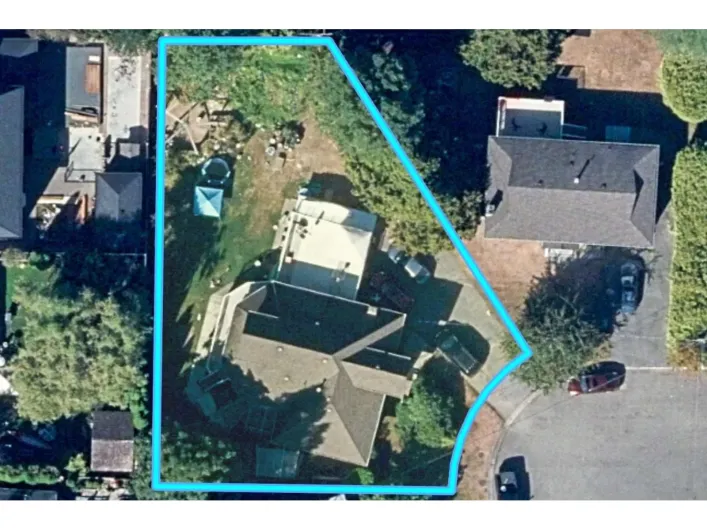 11113 81 AVENUE, Delta